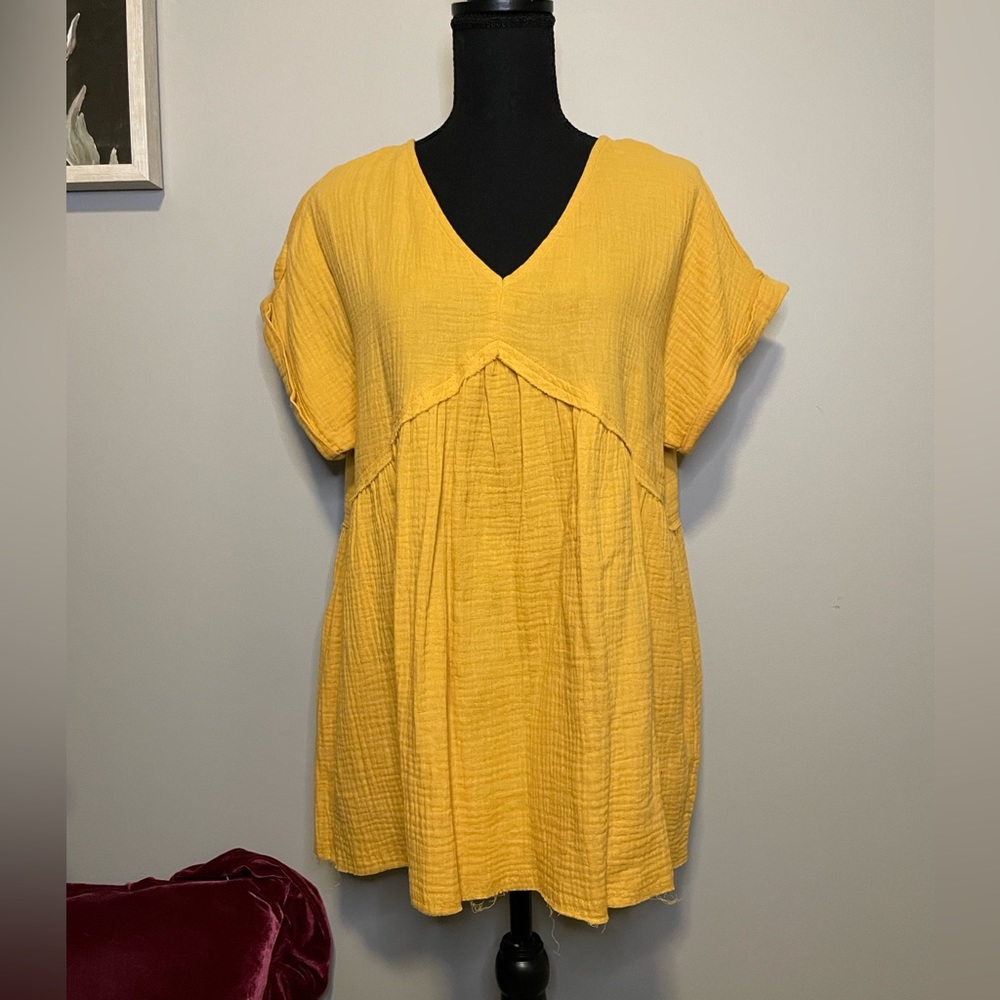 Doe & Rae Mustard Babydoll Top - Size Large